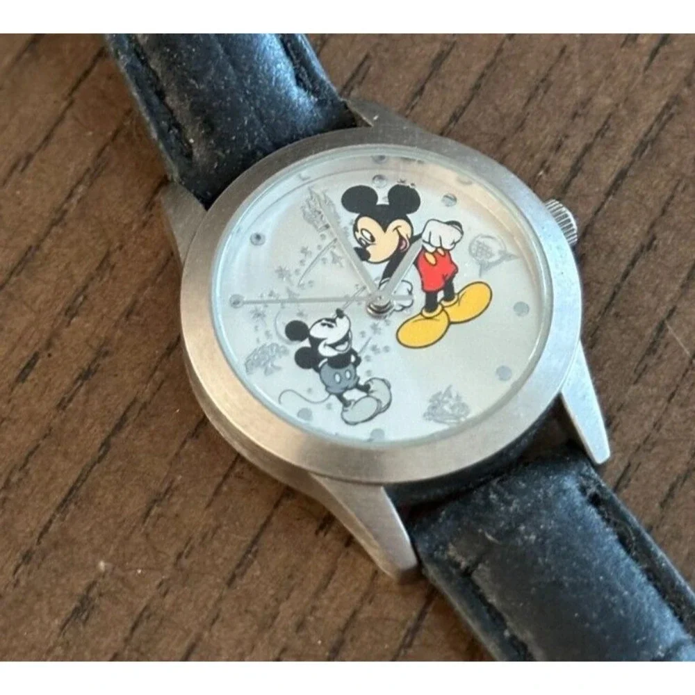 Disney Mickey Mouse Through The Years Watch Limited Untested